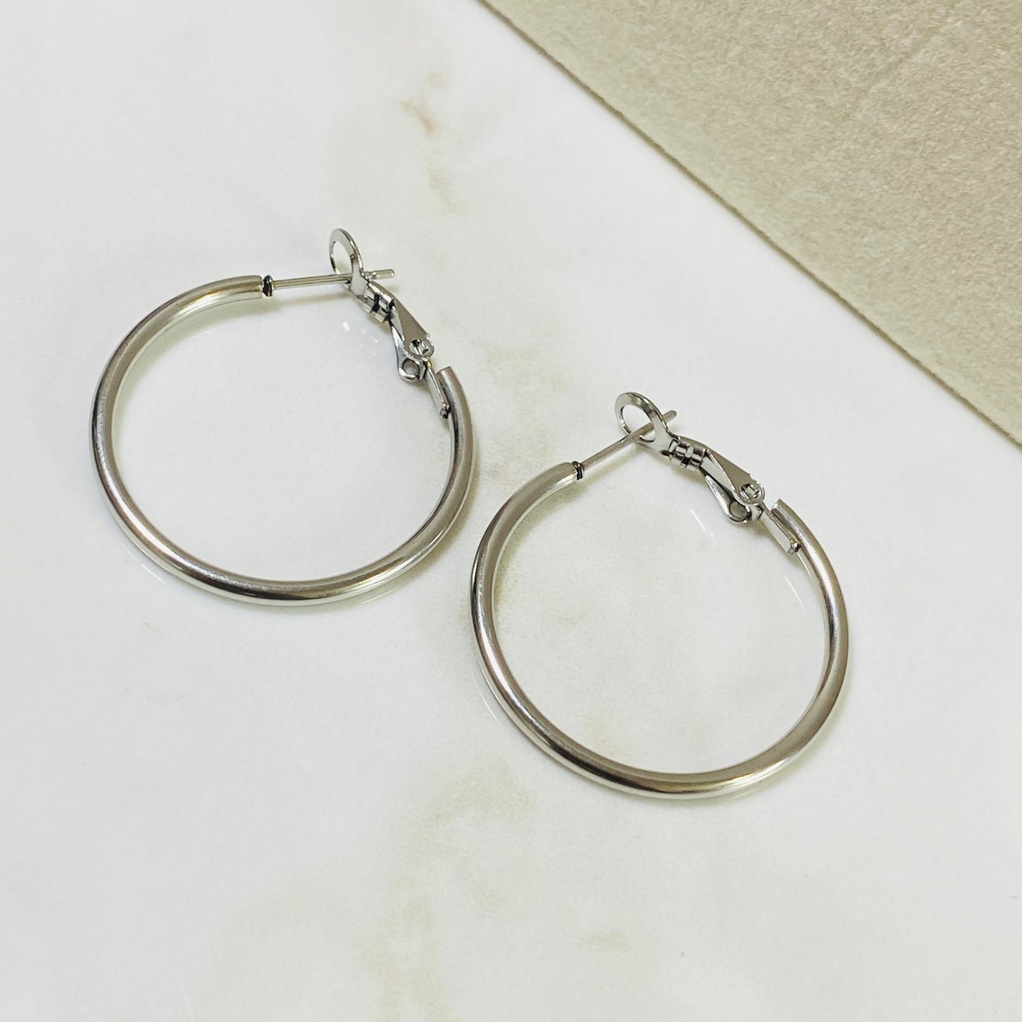 Simple Hoop Earrings Silver -30mm