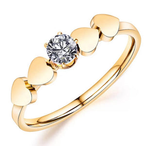 Love Heart Ring - 18k gold Plated - Stainless Steel - Watersafe 💦